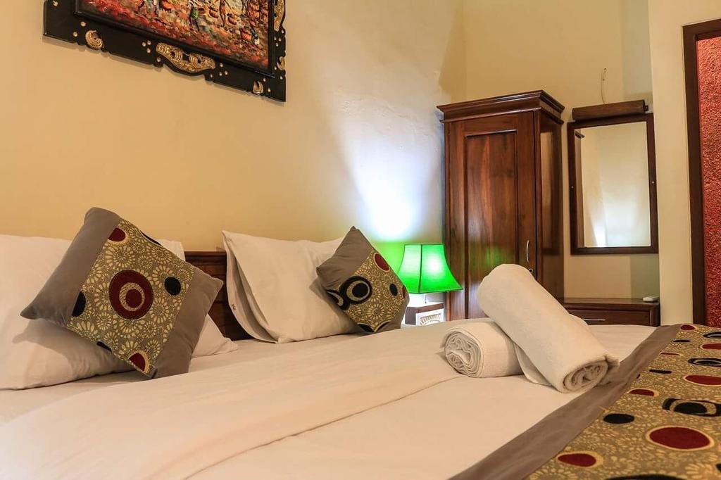 Reynold Artha Guest House Lembongan Exterior photo