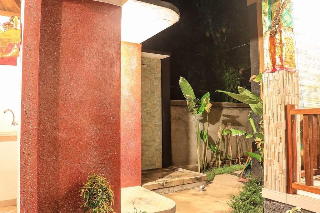 Reynold Artha Guest House Lembongan Exterior photo