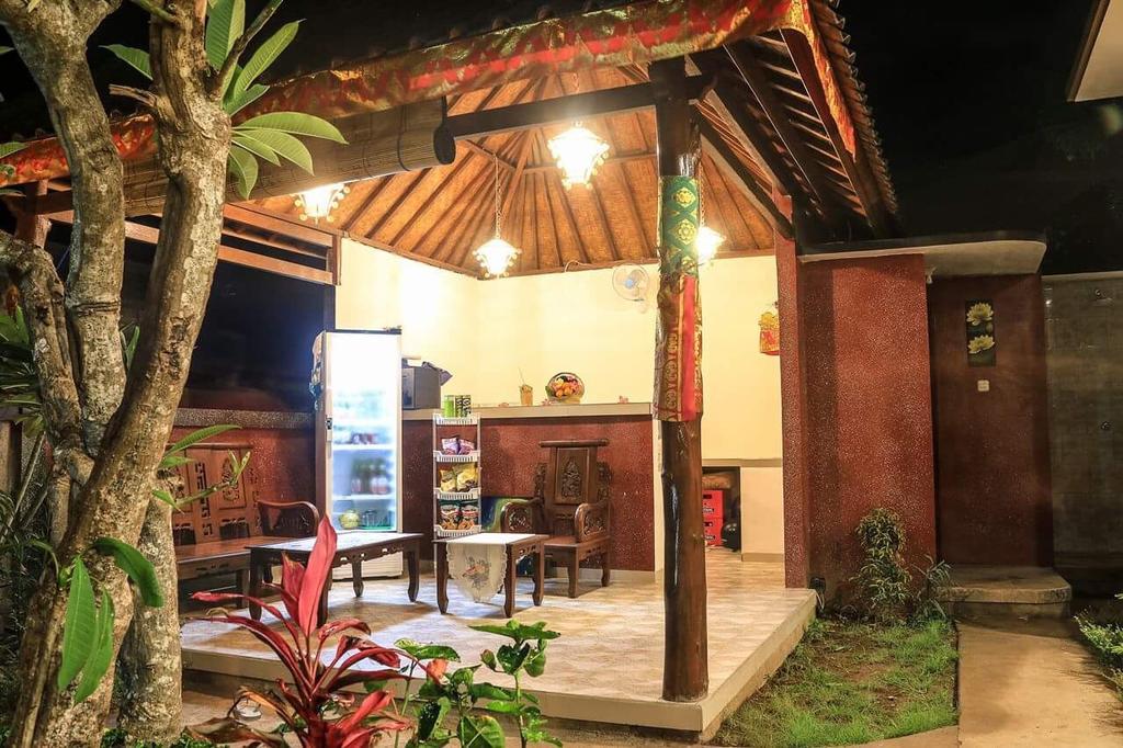 Reynold Artha Guest House Lembongan Exterior photo
