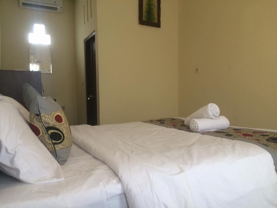 Reynold Artha Guest House Lembongan Exterior photo