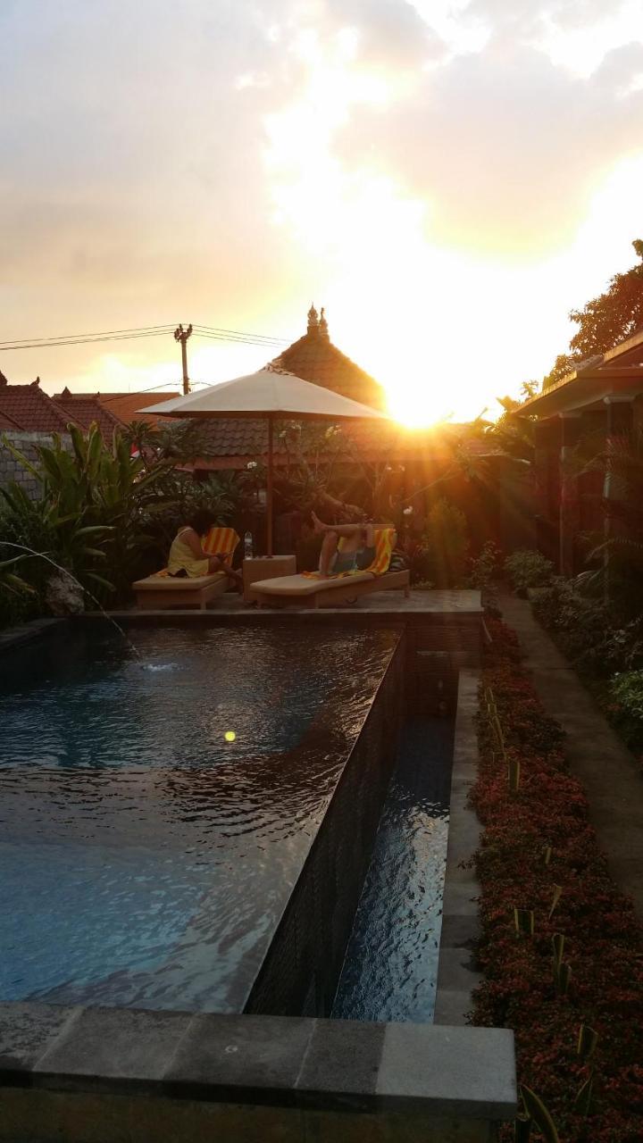 Reynold Artha Guest House Lembongan Exterior photo